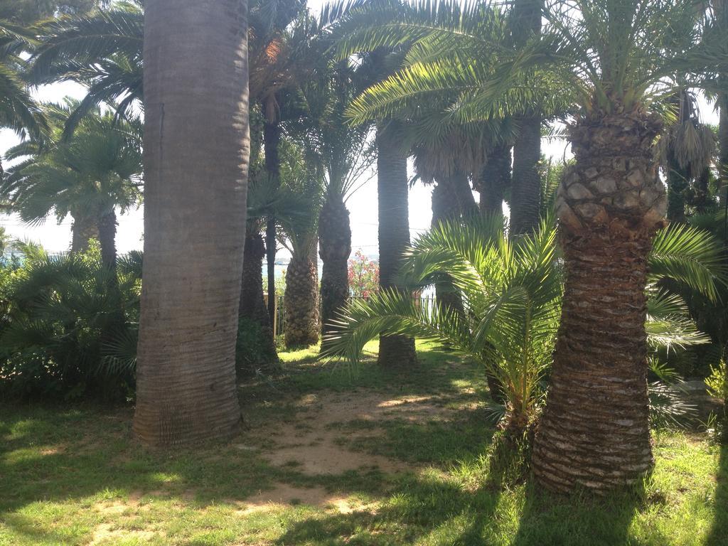 Hotel La Mandarinette à La Seyne-sur-Mer Extérieur photo